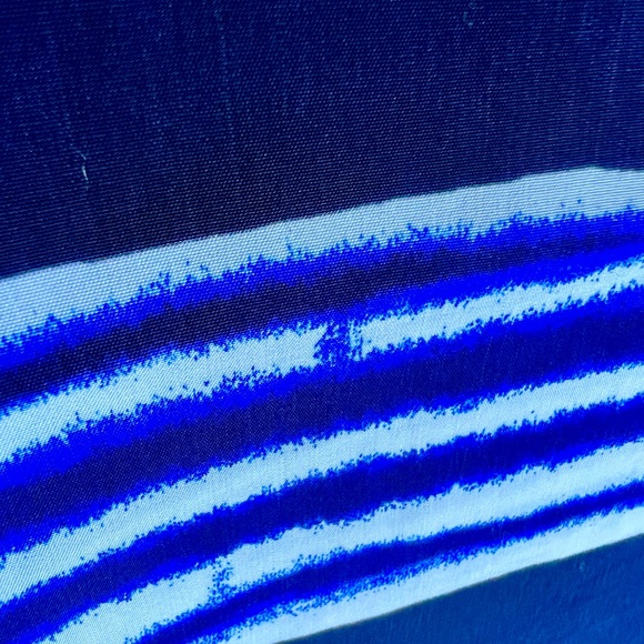 CHICOS NAVY BLUE - WHITE STRIPED TANK - Picture 3 of 7